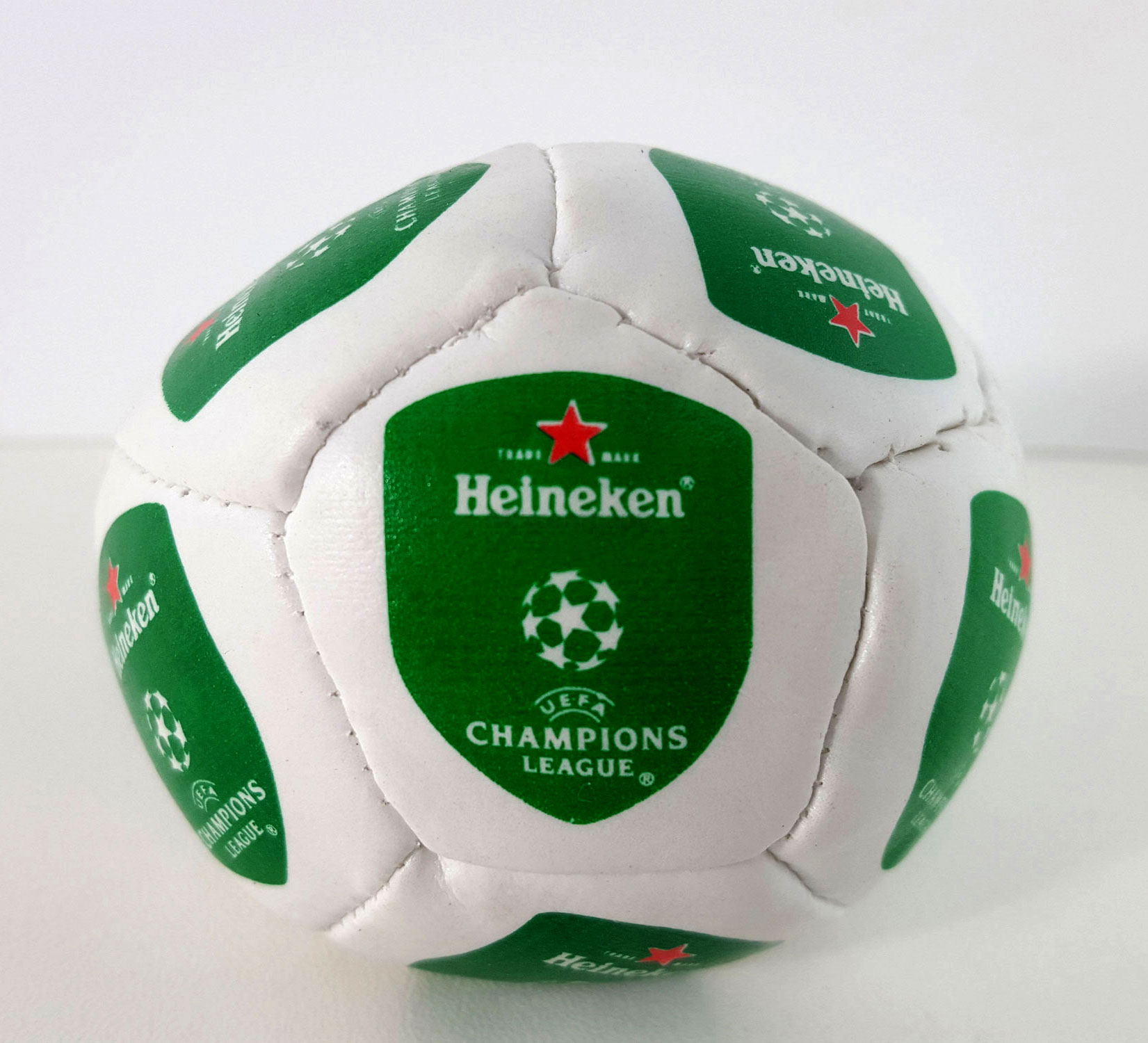 Heineken Bier Champions League Fussball Ball